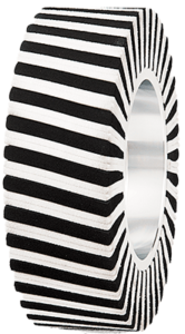 Vista laterale di una ruota di contatto Vulkolan neoprene di colore bianca e nera, prodotta da Alchem