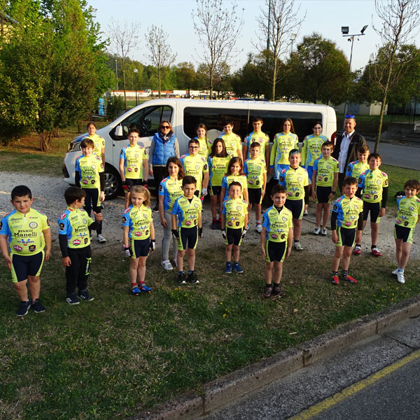 la squadra ciclismo giovanile Soprazocco